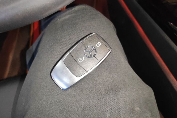 奔驰A级(进口) 2021款 A 200 动感型中控内饰11