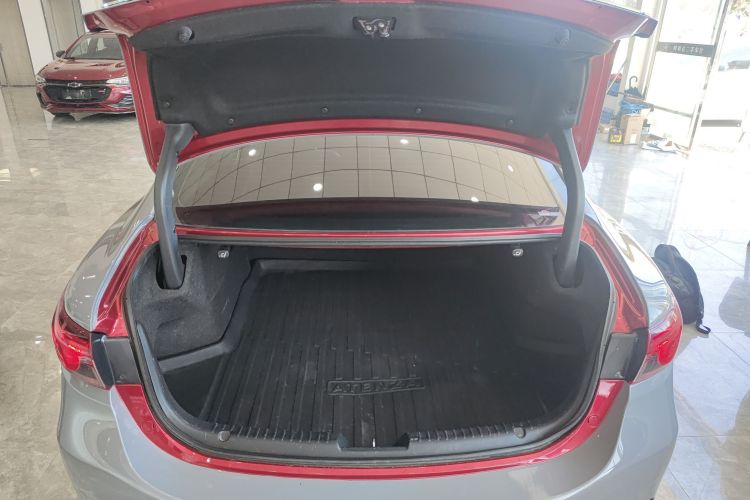 马自达 阿特兹 2018款 2.0L 蓝天豪华版 国V局部细节23