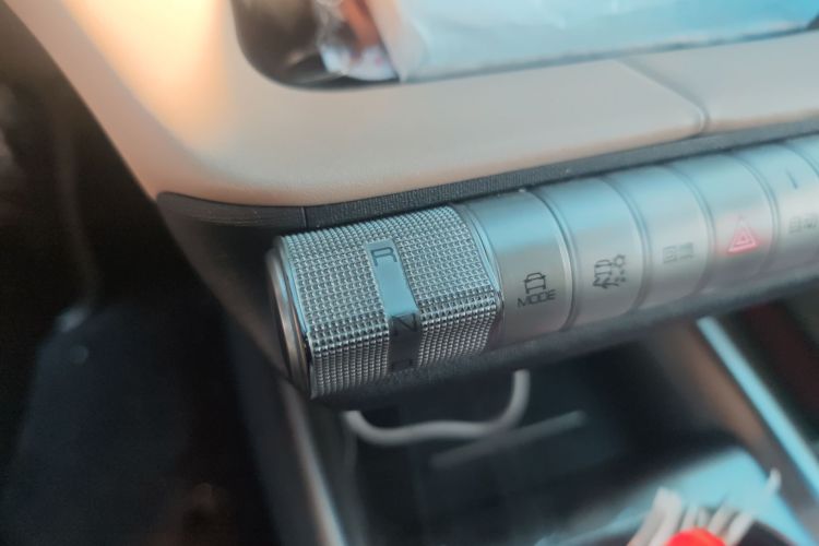 比亚迪 海豚 2023款 420km 时尚版中控内饰18