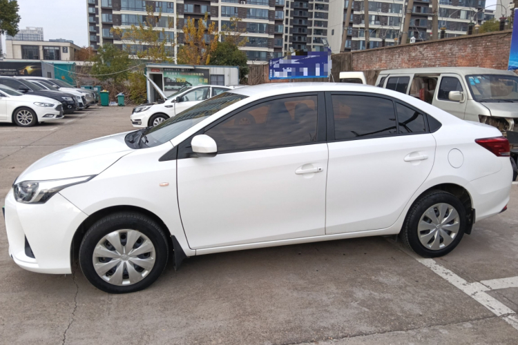 丰田 YARiS L 致享 2017款 1.5E CVT魅动版车身外观6003