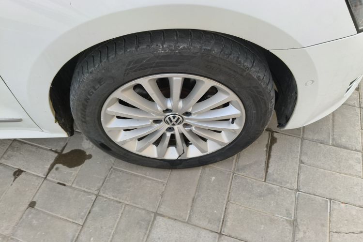 大众 帕萨特 2014款 1.8TSI DSG至尊版车身外观10