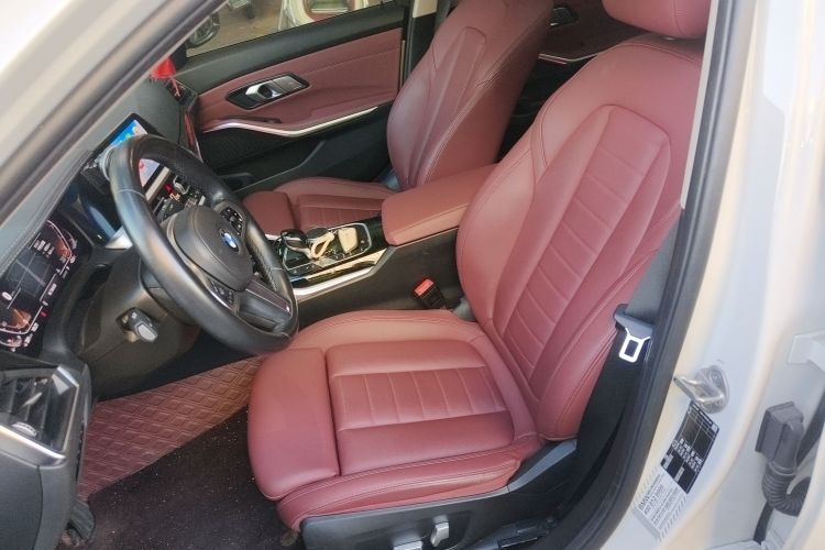 宝马3系 2021款 改款 320Li M运动套装中控内饰19