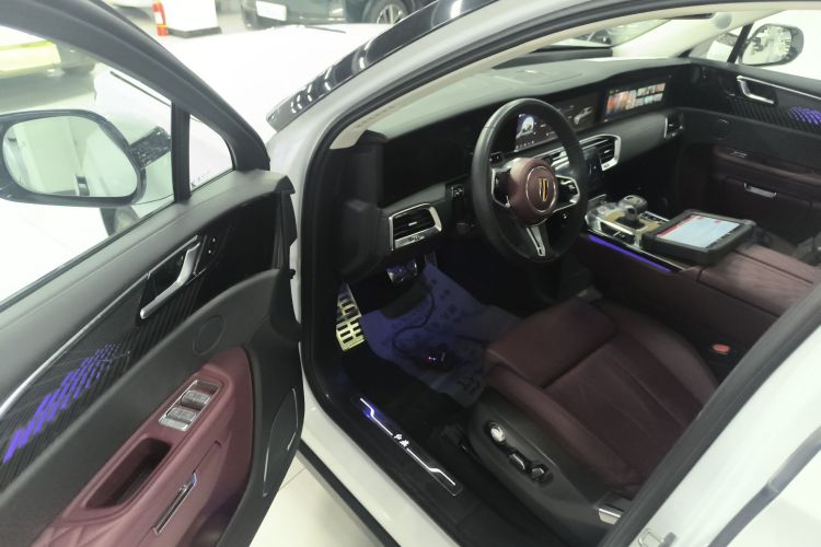 红旗E-HS9 2021款 510km 旗畅版 六座中控内饰20