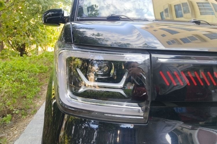 五菱汽车 宏光MINIEV 2022款 GAMEBOY 300km 玩咖款 磷酸铁锂车身外观6006