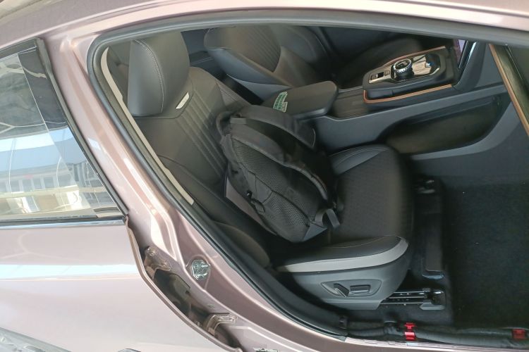 丰田bZ3 2023款 616km 长续航Premium局部细节41