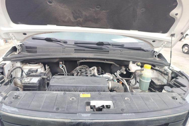 五菱汽车 五菱征程 2021款 1.5T 手动豪华型机舱底盘24