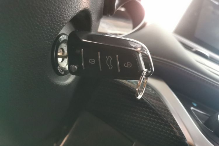 江汽集团 瑞风S3 2018款 定制版 1.5L 手动豪华智能型中控内饰11