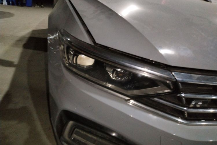 大众 蔚揽 2021款 2.0T 舒行版车身外观8