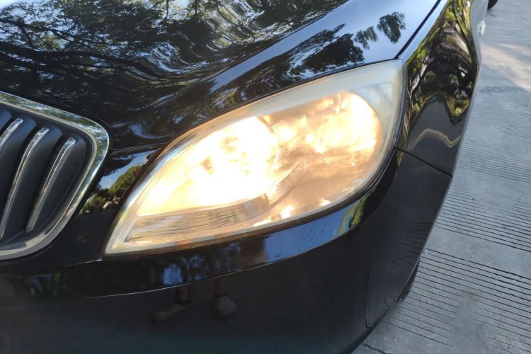 别克 英朗 2013款 GT 1.6L 自动时尚版车身外观36