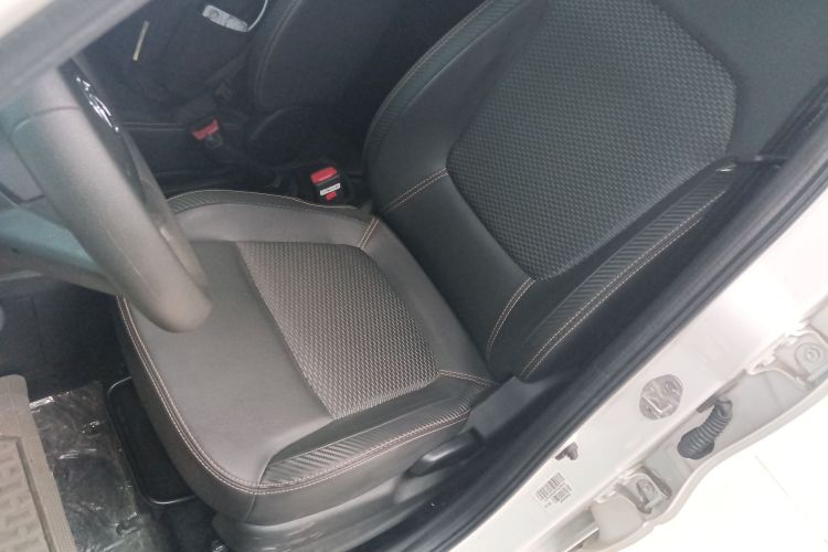 东风纳米EX1 2023款 PRO 轻风版闪电型局部细节19