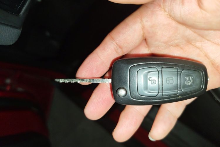 福特 福克斯 2012款 两厢 1.6L 自动风尚型中控内饰11