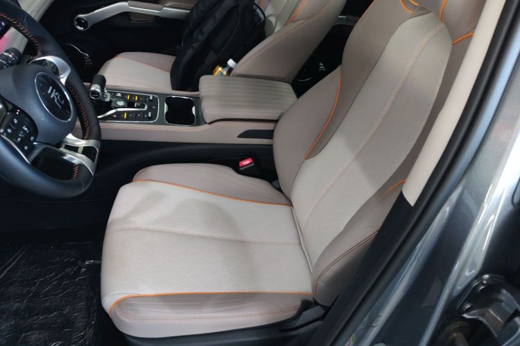 比亚迪 元PLUS 2024款 荣耀版 510KM 超越型局部细节19