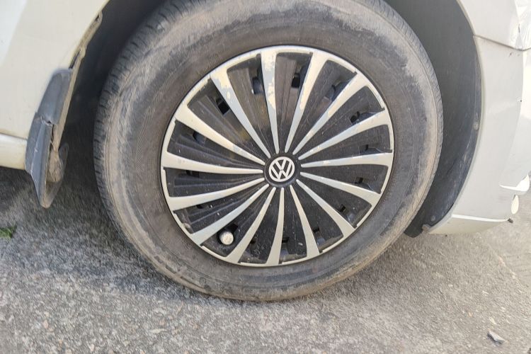 大众 捷达 2017款 1.5L 自动时尚型车身外观10