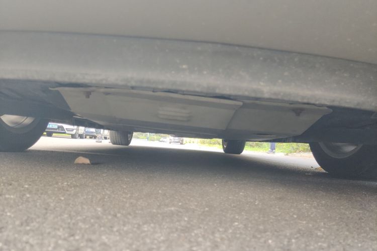 凯迪拉克XTS 2016款 28T 技术型局部细节9008