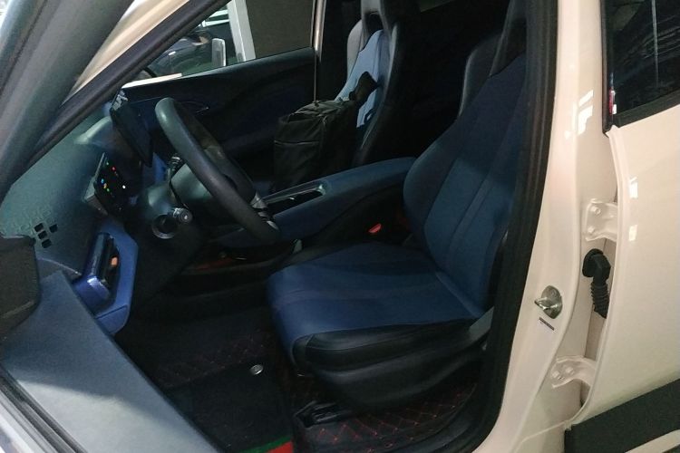 比亚迪 海鸥 2025款 305km 活力版中控内饰19