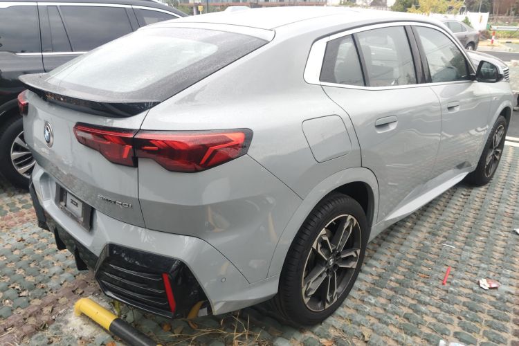 宝马X2(进口) 2024款 sDrive25i M运动套装车身外观7