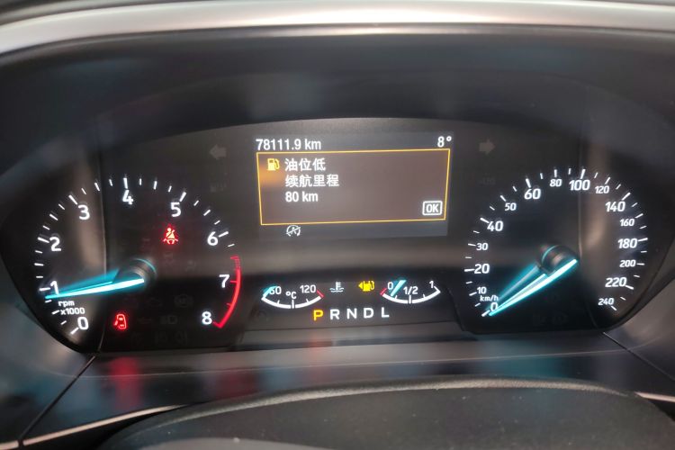 福特 福克斯 2020款 三厢 EcoBoost 180 自动锋潮型中控内饰14