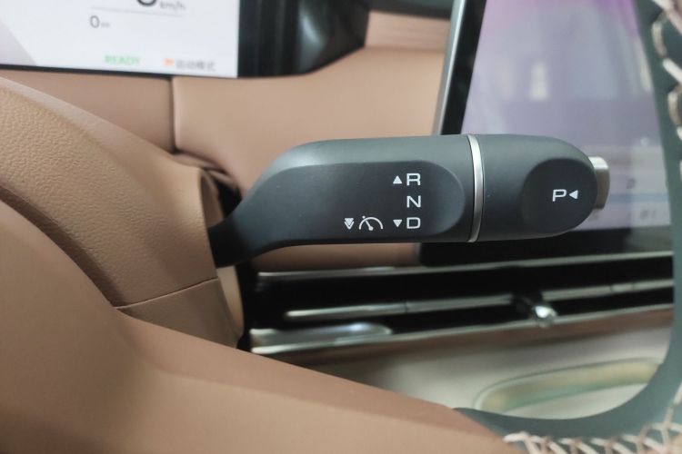 五菱汽车 缤果S 2025款 325km 尊享款中控内饰18