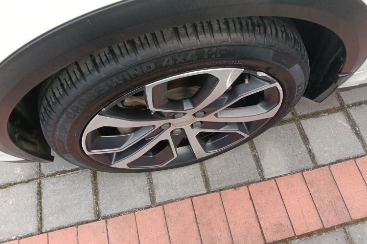 领克05 2020款 2.0TD 四驱劲Halo车身外观6001