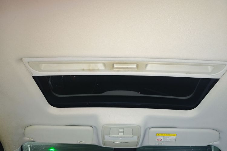 荣威i6 2017款 20T 自动互联网智尊版中控内饰22