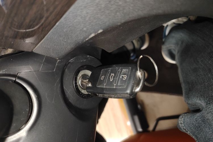 东风风光 风光370 2016款 1.5L 手动豪华型SFG15-05 7座中控内饰7001