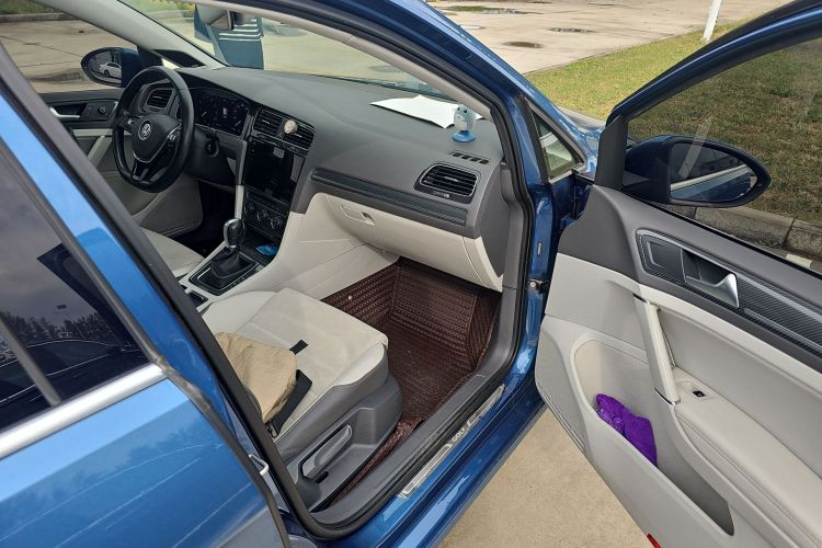 大众 高尔夫 2018款 280TSI 自动旗舰型局部细节9005