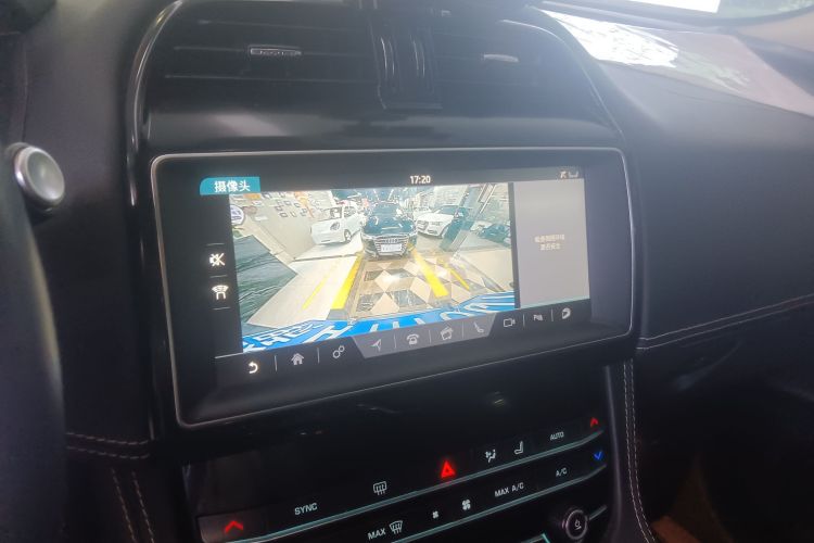 捷豹F-PACE 2020款 2.0T 赛旗版中控内饰16