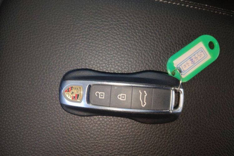 保时捷 2024款 Cayenne 3.0T中控内饰11