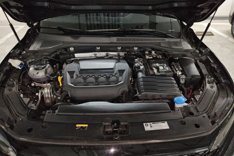 大众 帕萨特 2025款 出众款 330TSI 星空精英版局部细节24