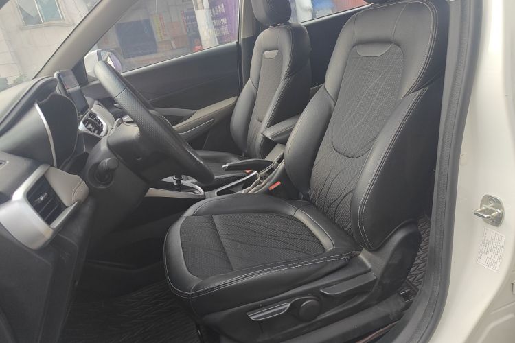 宝骏510 2017款 1.5L 手动时尚型中控内饰19