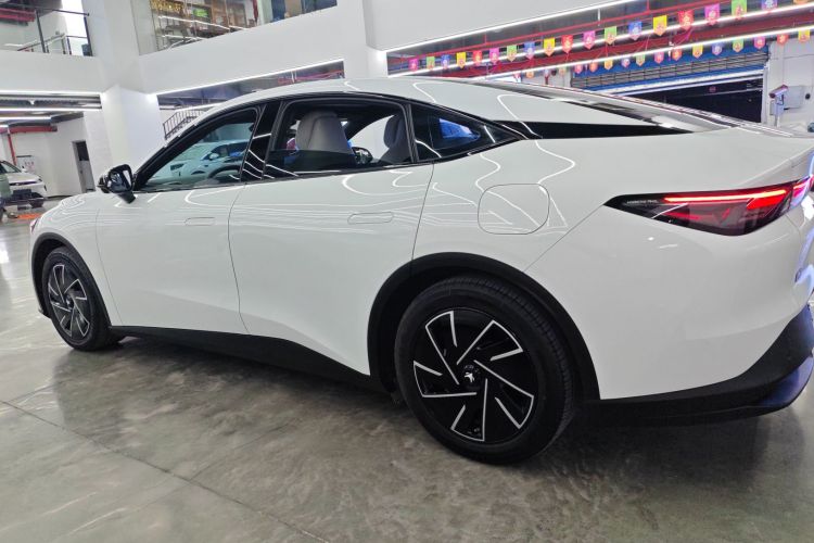 ARCFOX极狐 极狐 阿尔法S5 2024款 560PRO 185kW车身外观6003