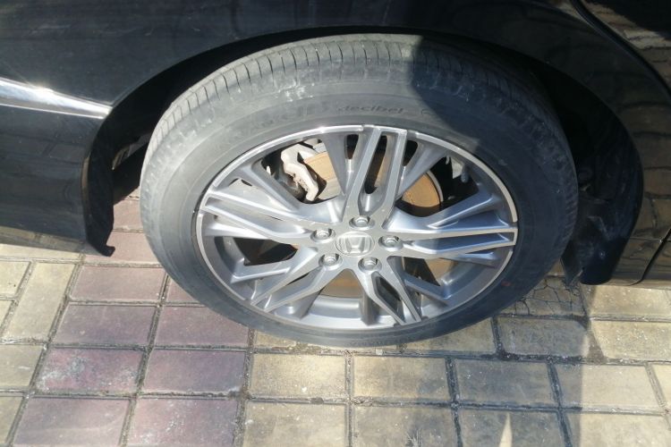 本田 艾力绅 2019款 2.0L 混动豪华版车身外观6008