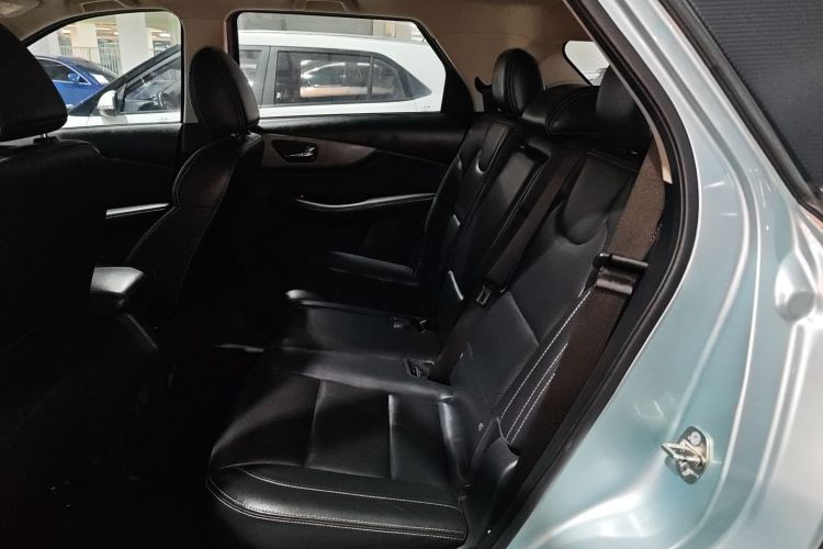 东风风光 风光S560 2018款 1.8L 手动舒适型 5座 国V中控内饰21