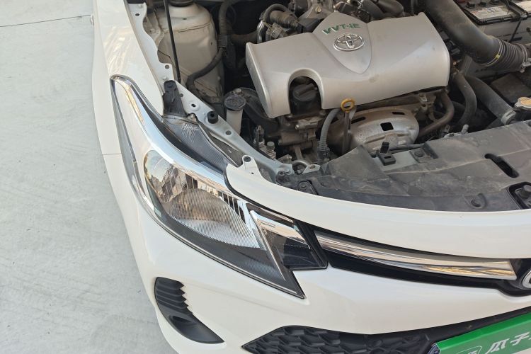 丰田 威驰FS 2021款 1.5L CVT锋驰版局部细节9006