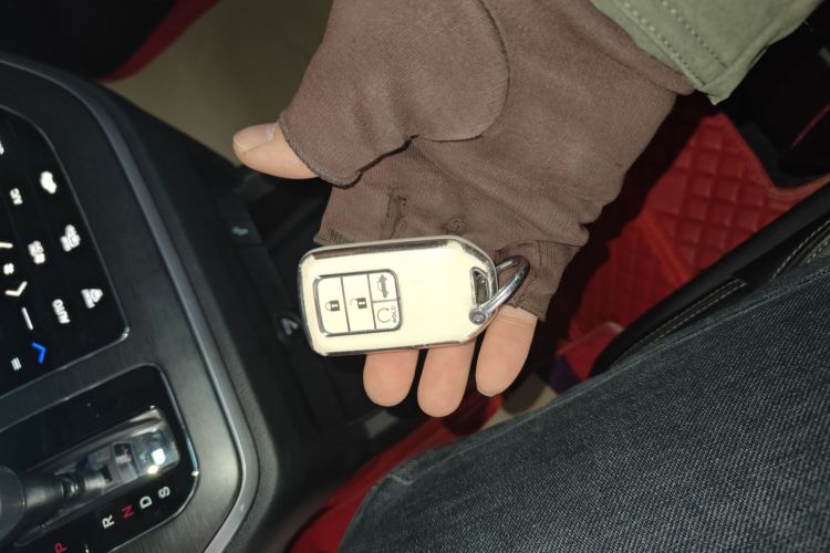 本田 艾力绅 2016款 2.4L 至尊版中控内饰11