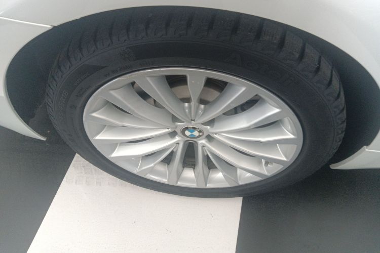 宝马5系 2021款 改款 525Li 豪华套装车身外观56