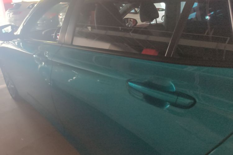 东风风神 奕炫 2021款 230T 自动追梦版车身外观4