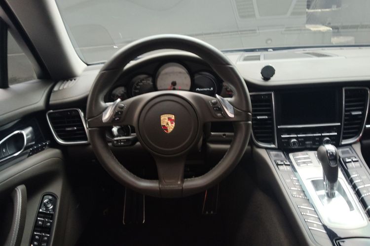 保时捷 2014款 Panamera S Executive 3.0T局部细节13