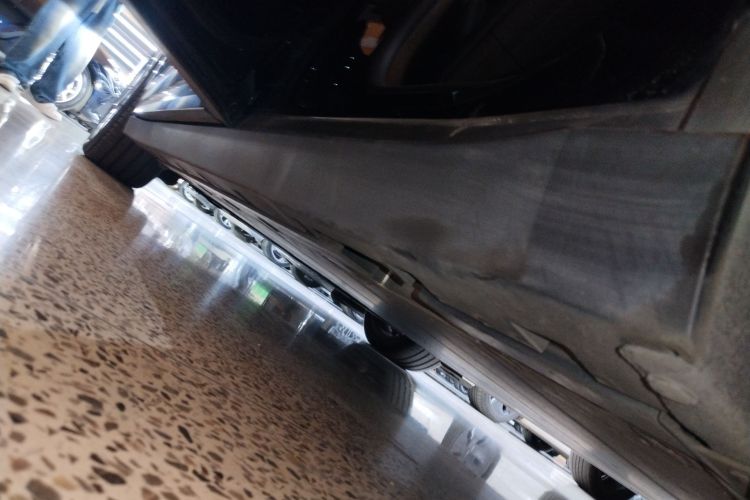 极氪007 2024款 四驱版 75kWh局部细节9002