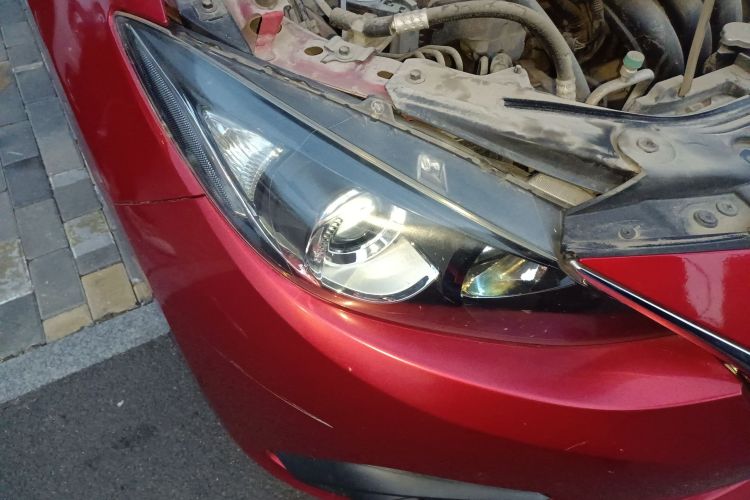 马自达3 昂克赛拉 2016款 三厢 1.5L 自动舒适型车身外观8