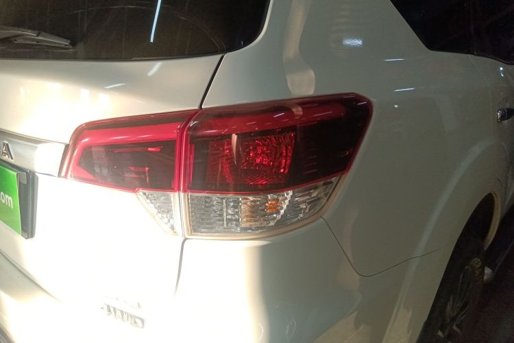 日产 途达 2020款 2.5L XV 4WD 自动四驱旗舰版车身外观6006