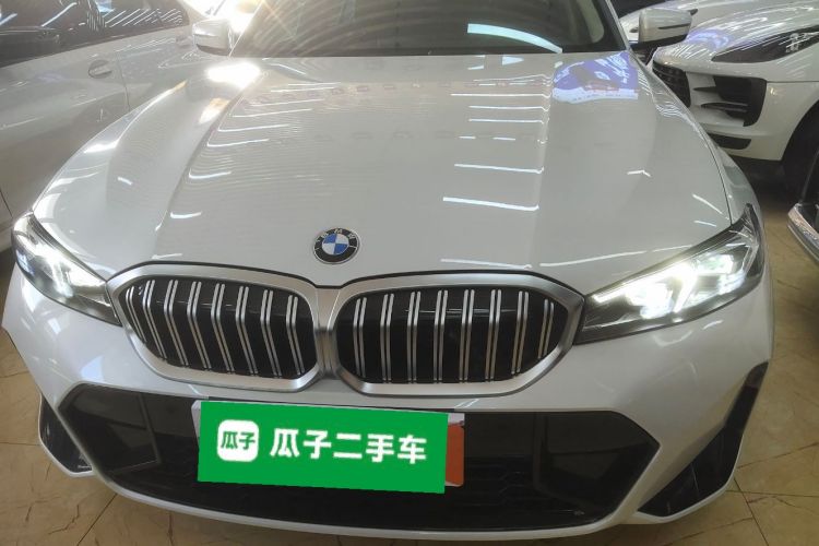 宝马3系 2023款 320Li M运动套装车身外观2