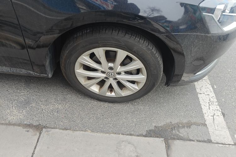 大众 朗逸 2018款 经典 1.5L 自动舒适版 国VI车身外观6007