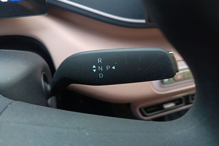 比亚迪 海鸥 2025款 智驾版 305km 活力版中控内饰18