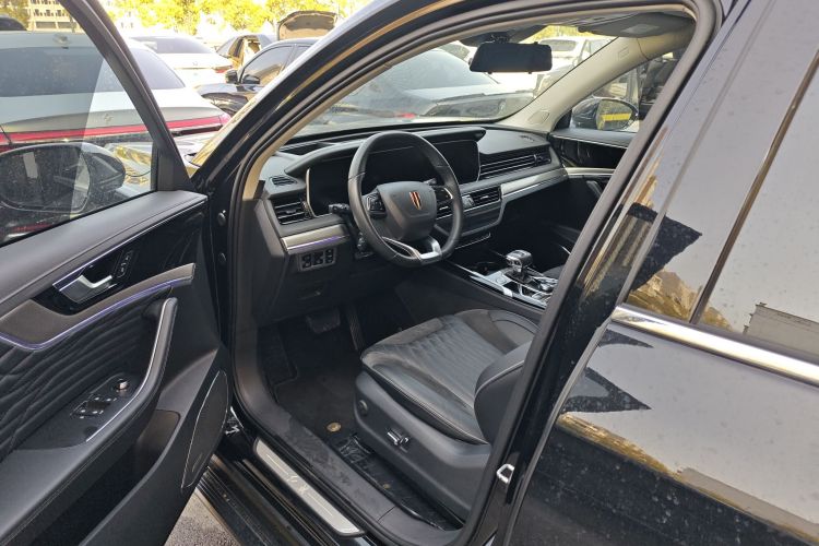 红旗HS5 2022款 改款 2.0T 智联旗享版中控内饰20