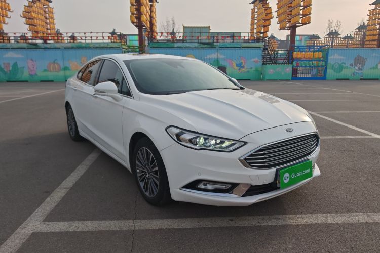 福特 蒙迪欧 2017款 EcoBoost 180 豪华型车身外观3