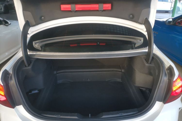 宝马1系 2020款 120i M运动套装局部细节23