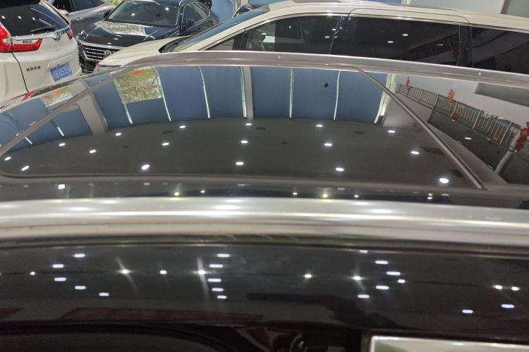 比亚迪 唐 2019款 2.0T 自动智联尊贵型 7座 国VI局部细节57