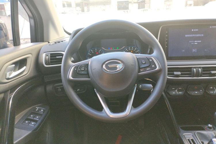 广汽传祺 传祺GS4 2018款 235T 手动两驱精英版局部细节13