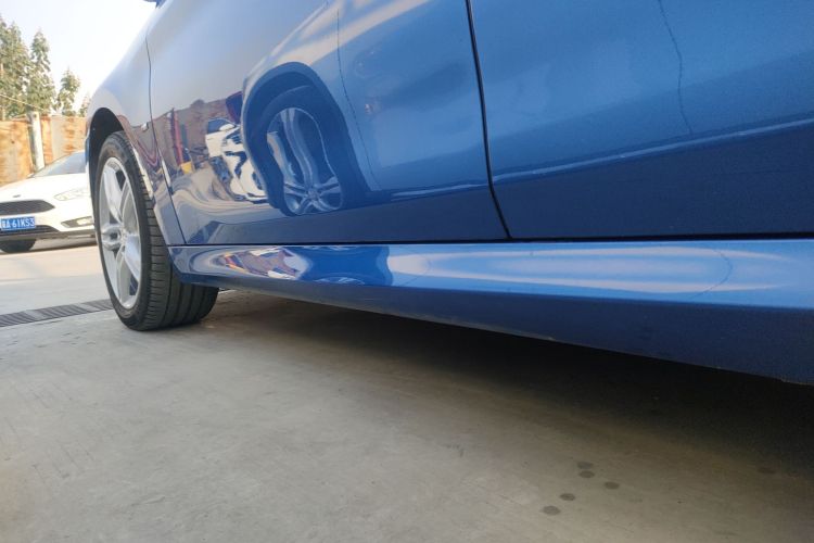 宝马1系 2020款 120i M运动套装局部细节9002